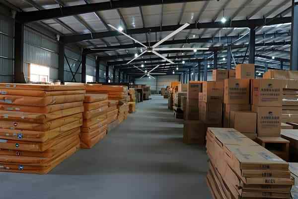 How to save energy in warehouse cooling